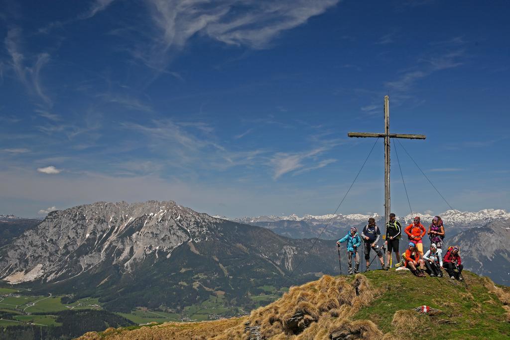 "Schoen-Urlauben" Grobming Buitenkant foto