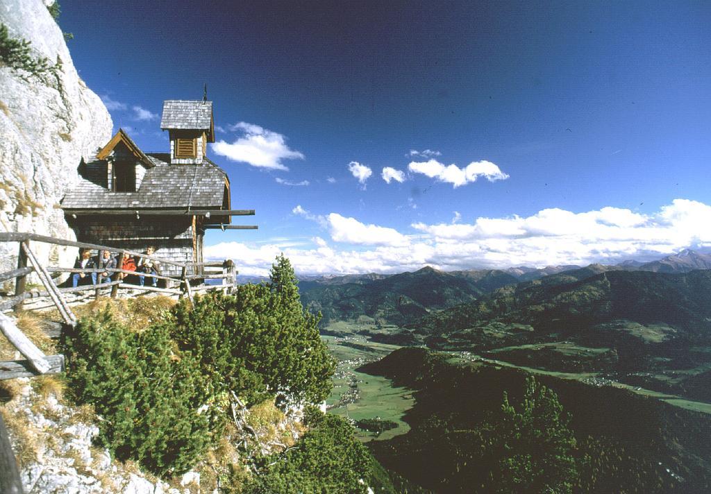 "Schoen-Urlauben" Grobming Buitenkant foto
